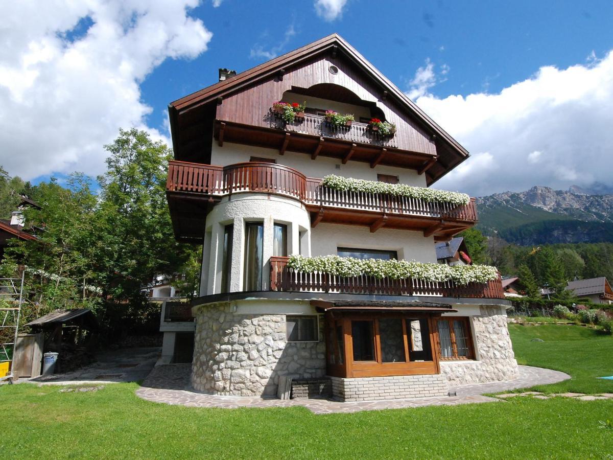 Apartment La Montanina By Interhome Cortina dʼAmpezzo Exterior foto
